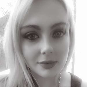 Meet your Posher, Liz